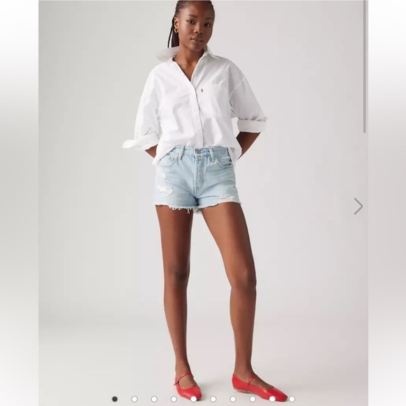 Levi's Pants - NWOT Levi’s 501 High Rise Denim Shorts